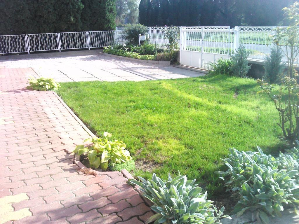 Napfeny Apartment Kestel Dış mekan fotoğraf